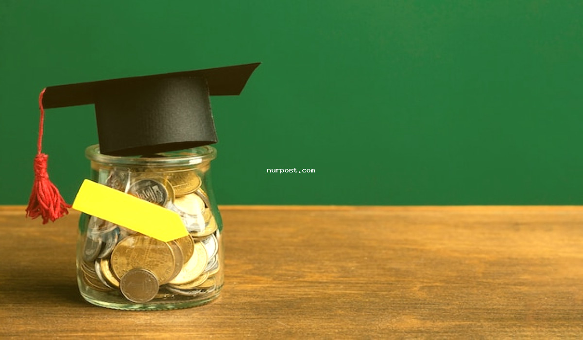 Top 10 Tips for Successfully Repaying Your Student Loans