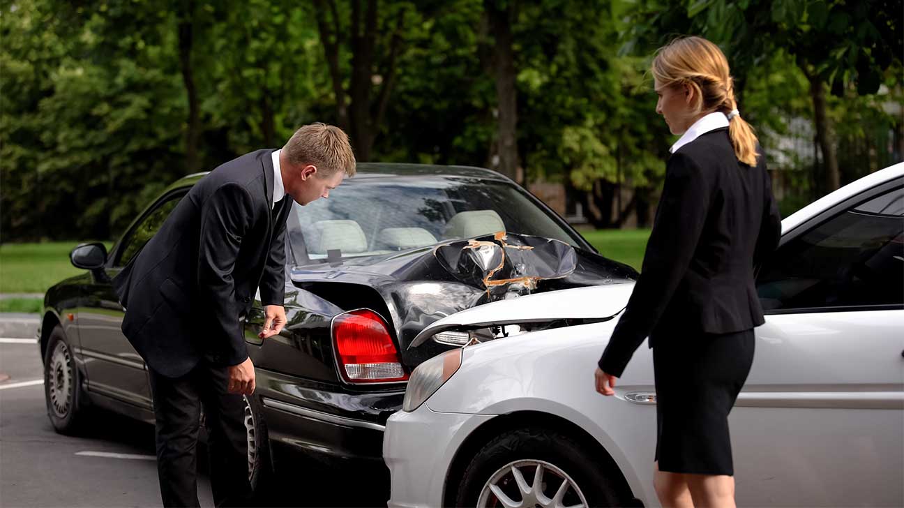 The Importance of Hiring an Accident Attorney for Your Personal Injury Case